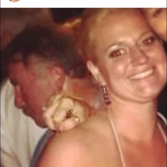 Meet your Posher, Amy 👠👜 Posh Ambassador 💫🌟 - Picture 7 of 8